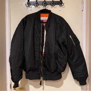 ✨Alpha Industries Bomber Jacket✨